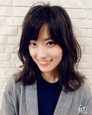 セミロング 伊藤 さやかのヘアスタイル