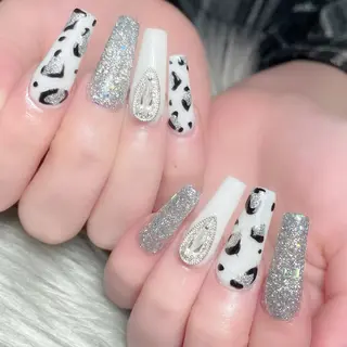 ネイル Feel ‪‪☺︎‬Yuriaのネイルデザイン