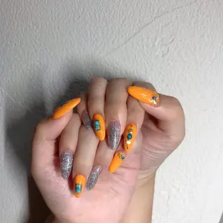 ネイル elu :nail&eyeのネイルデザイン
