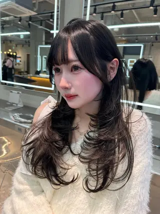 カラー ゆうま/ 抜け感艶カラーのヘアスタイル