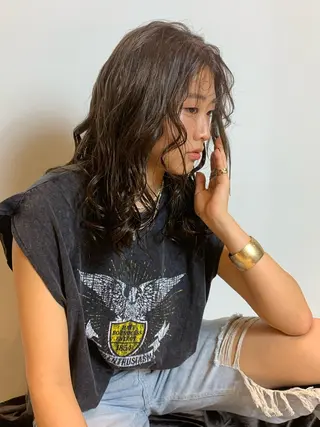 ロング カラー パーマ Agu  hair  grove 金沢八日市店所属・名竹聖治/透明感 カラー/縮毛矯正のヘアスタイル