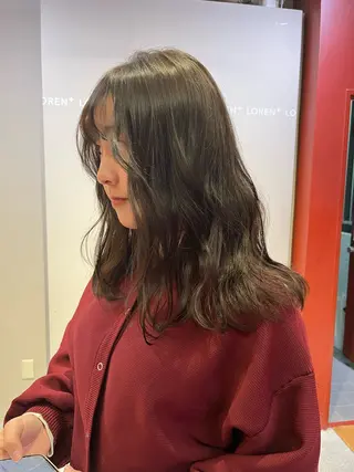 カラー レイヤーカット🍏 オリーブ/ののかのヘアスタイル
