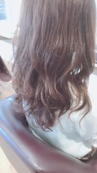 ロング カラー パーマ LUANA所属・石丸 智英のヘアスタイル