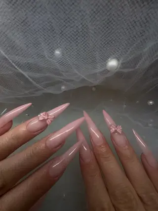 ネイル hairsBERRY久留米店所属・liastella ruuのネイルデザイン