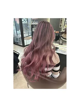 ロング 色落ちまで2度綺麗な ハイトーン🪞／ミクのヘアスタイル