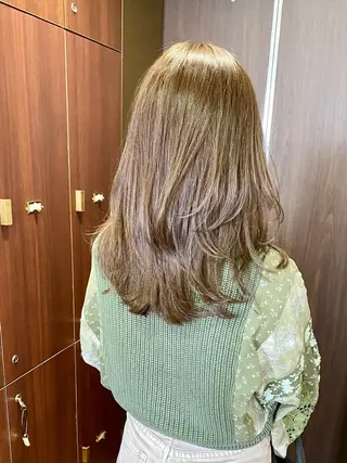 ミディアム カラー 似合わせレイヤー 🇰🇷荒木洋文のヘアスタイル