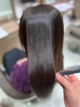 ロング 指原 仁のヘアスタイル