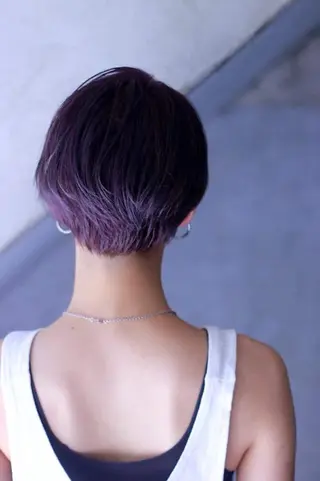 ショート カラー ネイル マツエク・マツパ ヘアアレンジ 君野 彰治のヘアスタイル