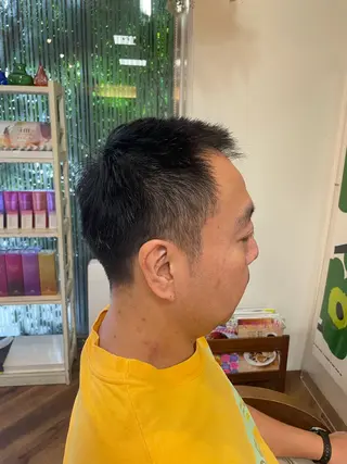 メンズ 望月 千絵のヘアスタイル