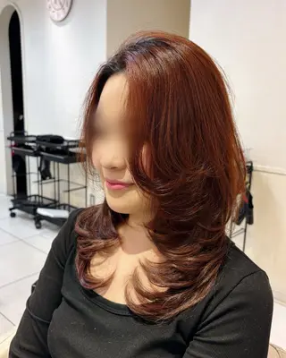 カラー 高橋 佑のヘアスタイル