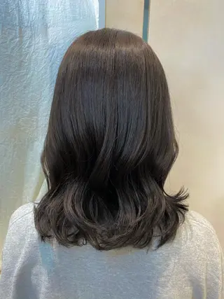 ミディアム カラー 顔まわりカット🌟 くびれヘア/寺門遥輝のヘアスタイル