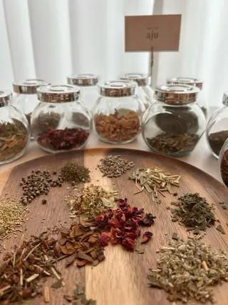 おかま直伝よもぎ蒸し 【aju】山本 亜樹のエステ・リラクイメージ