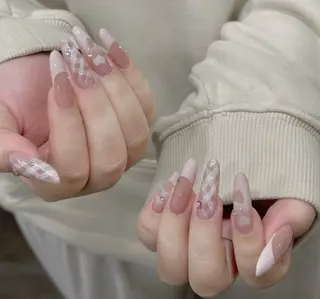 ネイル D-BEAUTY Nailsalonのネイルデザイン