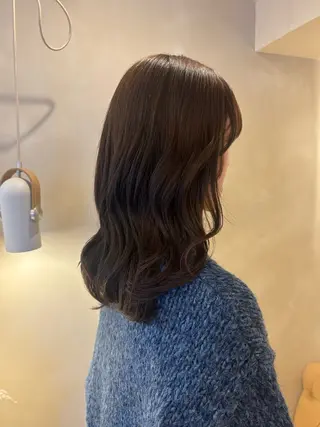 ミディアム カラー シンバヒナノ/パーマ レイヤー/髪質改善のヘアスタイル