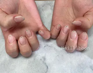 ネイル ネイルリボン 受付スタッフのネイルデザイン