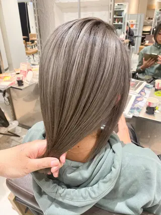 セミロング カラー welring hair salonのヘアスタイル