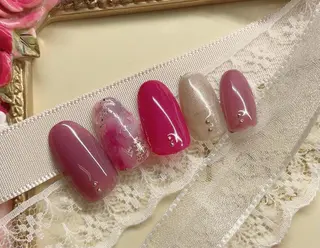ネイル 芦辺 香奈のネイルデザイン