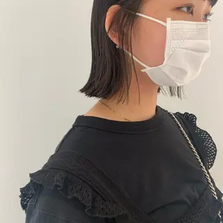 ショート SAKINO. ベージュカラーのヘアスタイル
