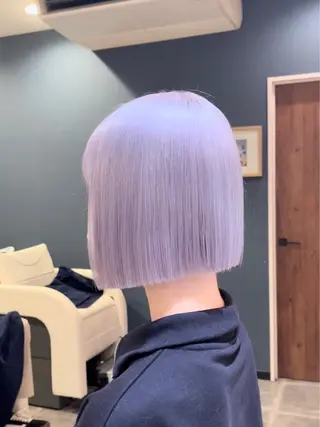ショート カラー 市川 澪のヘアスタイル