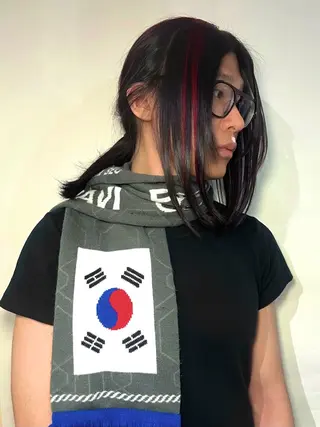 ミディアム カラー 渡邉 舞のヘアスタイル