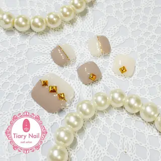 ネイル tiarynail K K🐼のネイルデザイン