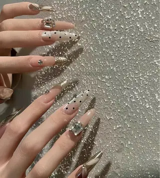 ネイル The Nail & Eye Lashの眉毛・アイブロウイメージ