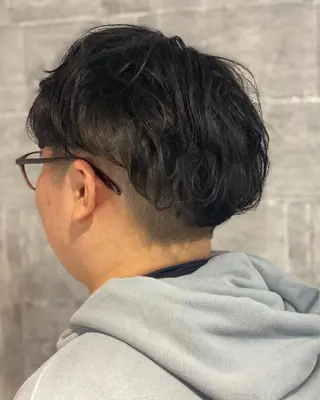 ショート パーマ 神山 陽菜のヘアスタイル