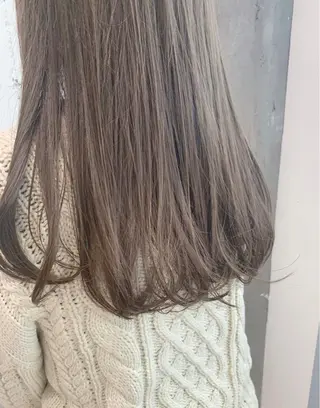 ロング カラー ヘアアレンジ mayu🤍 透明感カラーのヘアスタイル