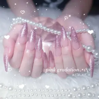 ネイル HAPPINAS🎀  れん🖤痛ネイルのネイルデザイン