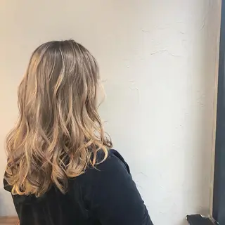セミロング カラー 山口 浩之のヘアスタイル
