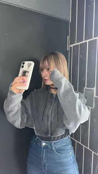 カラー 長岡 妃奈乃のヘアスタイル