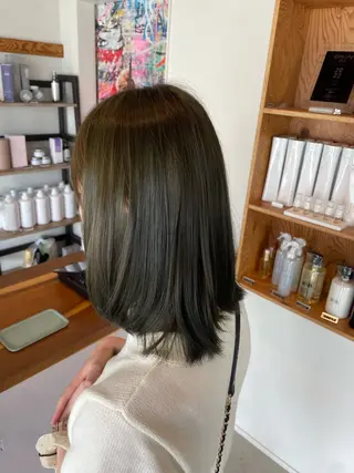 カラー 林 菜穂実のヘアスタイル