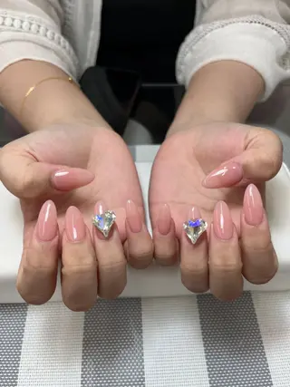 ネイル Tagi Nail 銀座店のネイルデザイン