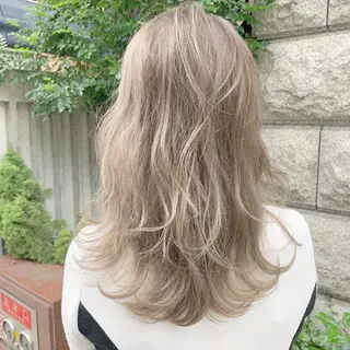 セミロング カラー にしき さんのヘアスタイル