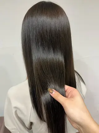 カラー カットモデル unaのヘアスタイル