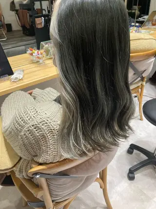 セミロング ✨色持ちの良い艶 カラー✨蟹江真世のヘアスタイル