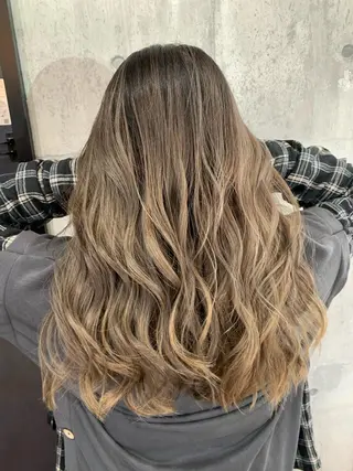 ロング yoshihara yuukiのヘアスタイル