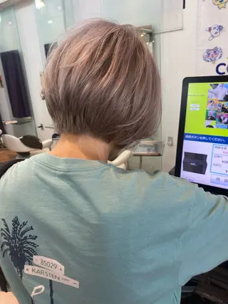 ショート カラー特化 横川　翔希のヘアスタイル