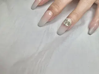 ネイル Myu博多店 かえでのネイルデザイン