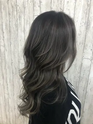 セミロング 成田 恭介のヘアスタイル