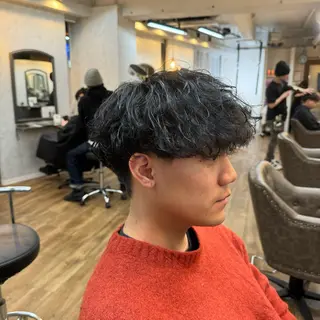 ショート パーマ メンズ 🧸メンズモデル 募集中🍯のヘアスタイル