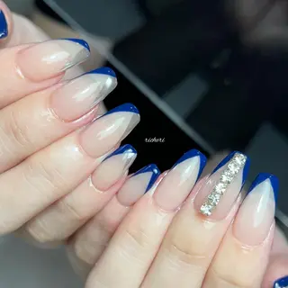 ミディアム ネイル richeri beautyのエステ・リラクイメージ