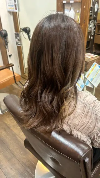 セミロング ヘアアレンジ 元山 透明感艶カラー 🌻レイヤーカットのヘアスタイル