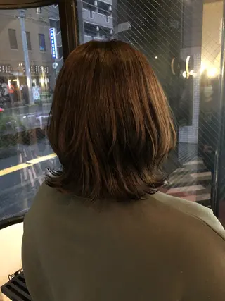 ミディアム カラー 貴方に似合うを見つけ ます🌱市川リョウカのヘアスタイル