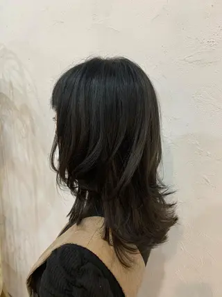 セミロング カラー T つぐみのヘアスタイル