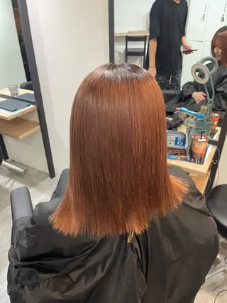 ミディアム ブリーチ縮毛矯正 LAFFYuiのヘアスタイル