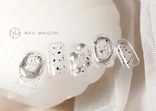 ネイル T RIRIKAのネイルデザイン