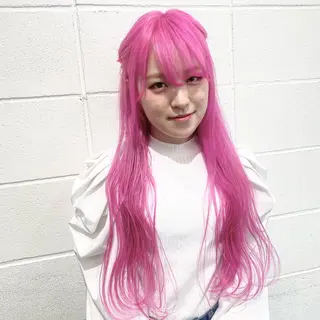 ロング サイレント美容師 アイリィのヘアスタイル
