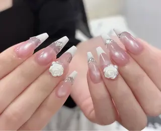 ネイル NIE MoMoのネイルデザイン