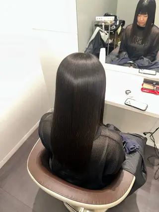 セミロング 美髪特化✨ 伊織✨縮毛矯正✨のヘアスタイル